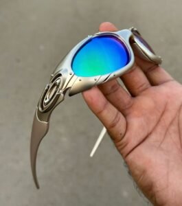 PLATE Sports Edition (Silver-Green) UV- 400 Protection